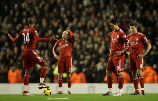 掘金核心连续两场三双（掘金领袖两战连拿三双）