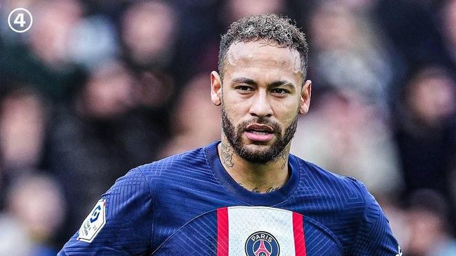 安全至上！NBA杯赛湖人弃用争议地板，恢复主场常规场地（安全优先：湖人于NBA杯赛停用争议球场地板，改回主场常规配置）