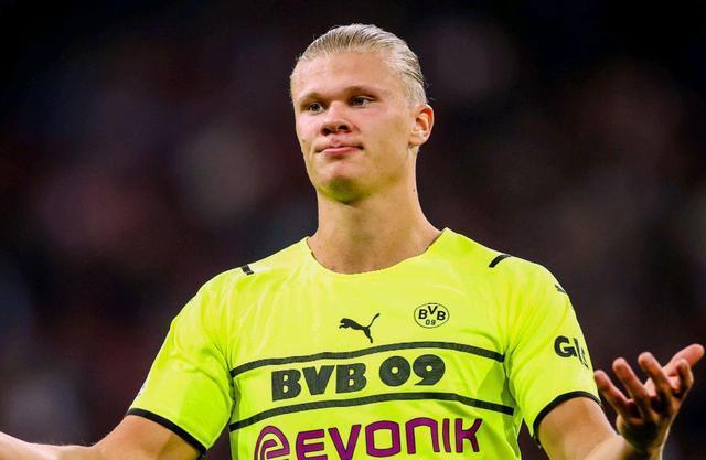 皇马三大致命伤曝光！姆巴佩依赖症+软肋尽显，伯纳乌王朝现危机（皇马三处致命短板曝光：过度倚重姆巴佩、漏洞尽显，伯纳乌王朝告急）